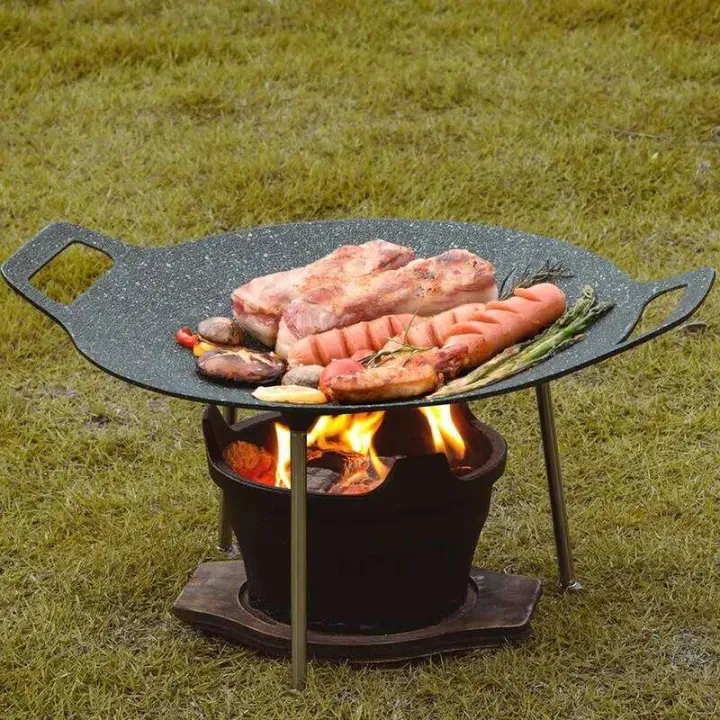 Grill%20Pan%20BBQ%20Baking%20Frying%20Round%20Griddle%20Plate%20Non-Stick%20Cooking%20Tools%20with%20Brush%20Gloves%20and%20Tongs%20for%20Camping%20Outdoor%20-%20Image%202