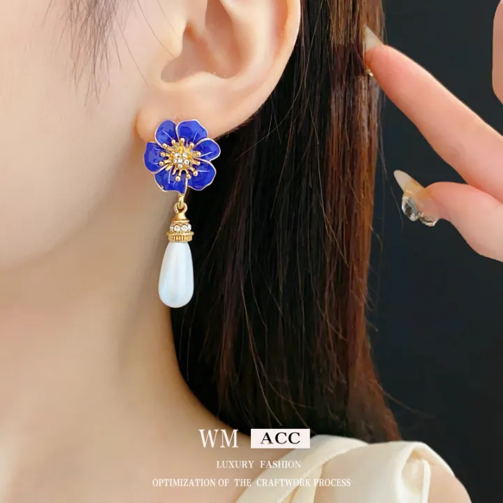 Silver%20Needle%20Flower%20Drop%20Oil%20Rhinestone%20Pearl%20Earrings%20French%20High%20Sense%20Water%20Drop%20Earrings%20Retro%20Affordable%20Luxury%20Graceful%20Earrings%20Female%20-%20Image%204