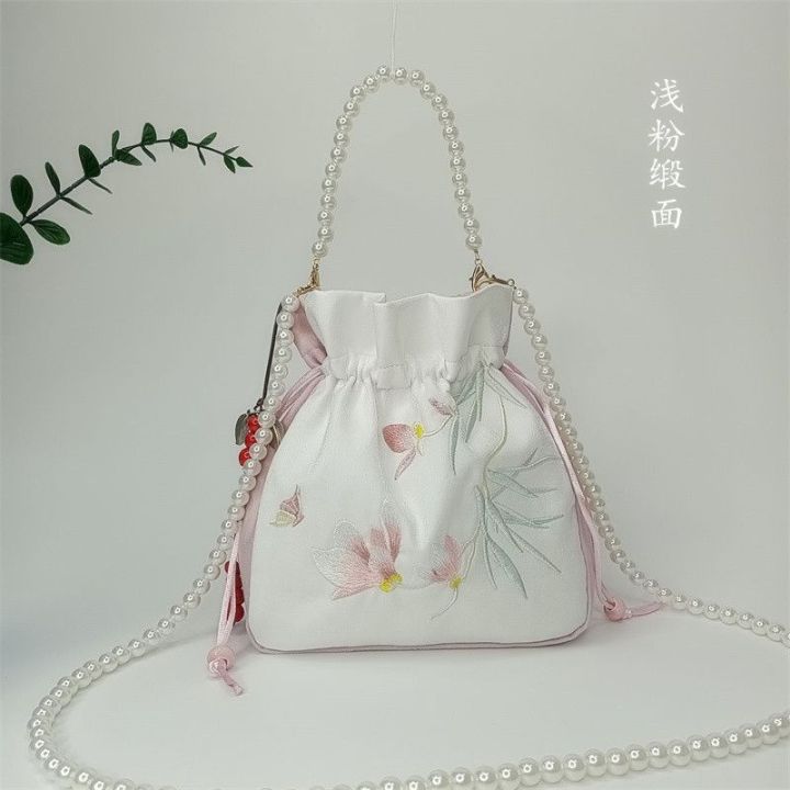 National%20Style%20New%20Portable%20Satin%20Crossbody%20Han%20Chinese%20Clothing%20Bag%20Pearl%20Chain%20Ancient%20Style%20Woven%20Belt%20Flash%20Bright%20Silk%20Embroidery%20Bag%20Drawstring%20Bag%20-%20Image%202