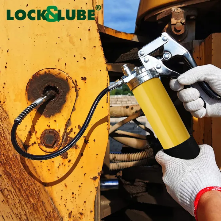 Grease%20Gun%20Flexible%20Hose%20with%20Coupler%20&%20Spring%20Protector%20-%2018"%20-%20450mm%20-%20Image%206