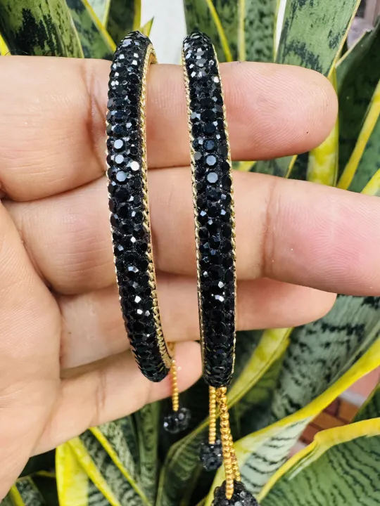 Gold%20color%20Fashion%20Jewlery%20Beautiful%20one%20pair%20bangle%20with%20white,%20gold,%20multi%20color%20stones%20and%20pearl%20for%20women%20and%20girl%20gift%20items%20for%20girls%20-%20Image%203