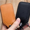 Leather Key Holder Stylish Mirror Window Mini Car Key Case Retro Zipper Closure Key Protector Bag for Vehicle Accessory Key Organization Security Gift Item Personal Use. 