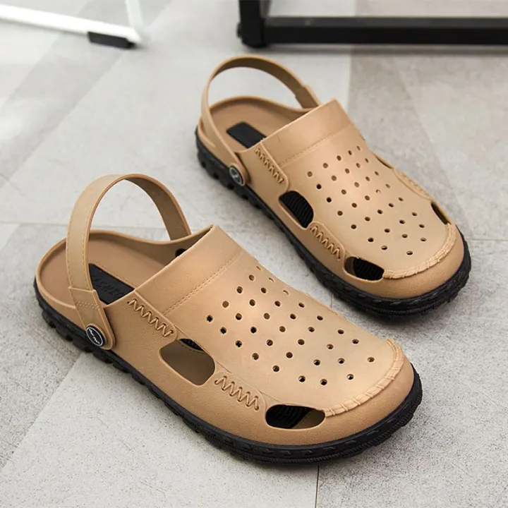 Vietnam%20Natural%20Rubber%20Sandals%20Summer%20Closed-Toe%20Slippers%20Men's%20Breathable%20Outer%20Wear%20Hole%20Thick%20Bottom%20Two-Way%20Beach%20Shoes%20-%20Image%202