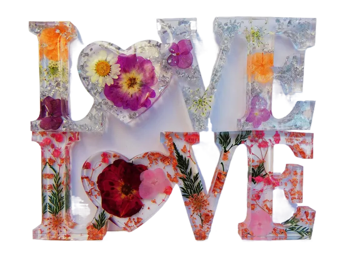 Resin%20love%20frames,%20color%20can%20be%20customize%20-%20Image%203