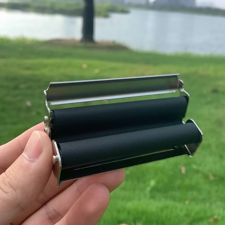 electronic cigarette that looks like a cigarette What Is a Cigalike?