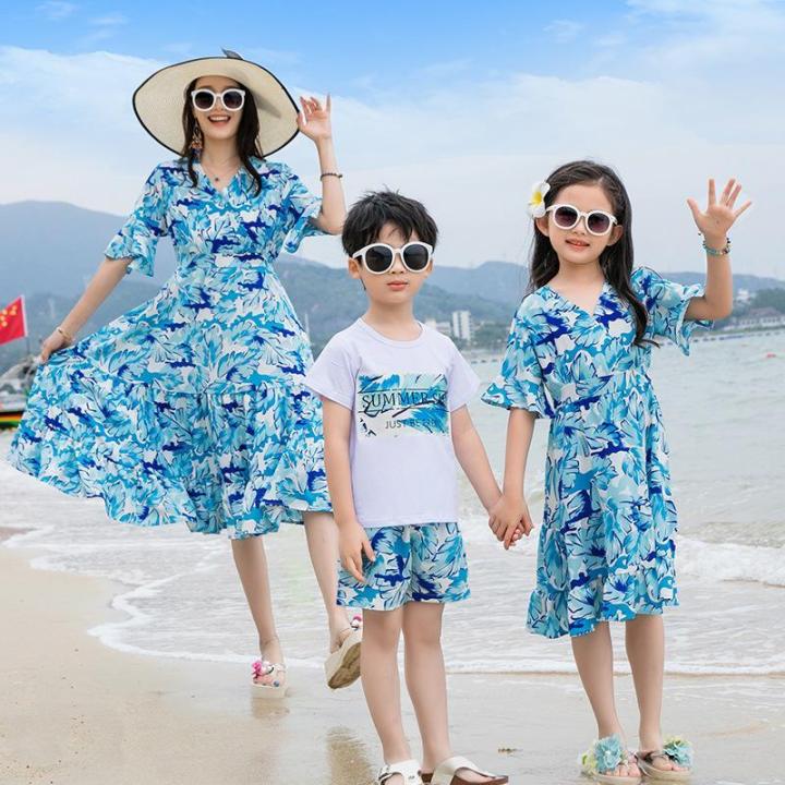 Seaside%20Mother-Daughter%20Matching%20Outfit%20Summer%20Travel%20Parent-Child%20Outfit%20a%20Family%20of%20Three%20Four%20Beach%20Mother-Daughter%20Dress%20Vacation%20Father-Child%20Suit%20-%20Image%206