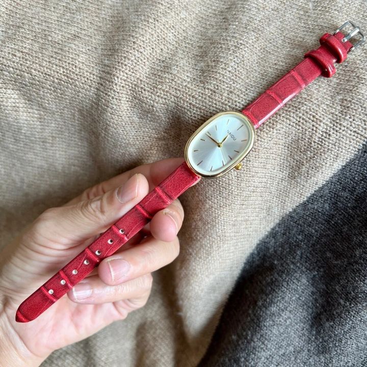 %E3%80%90New%20design%E3%80%91Women%20Quartz%20Watch%20Luxury%20Oval%20Shaped%20Fashion%20Mini%20Case%20Small%20Roman%20Numeral%20Dial%20Female%20Full%20Metal%20Band%20Watches%20Niche%20Wristwatch%20-%20Image%206