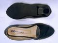 Ladies' Black Shoe Heel 930. 