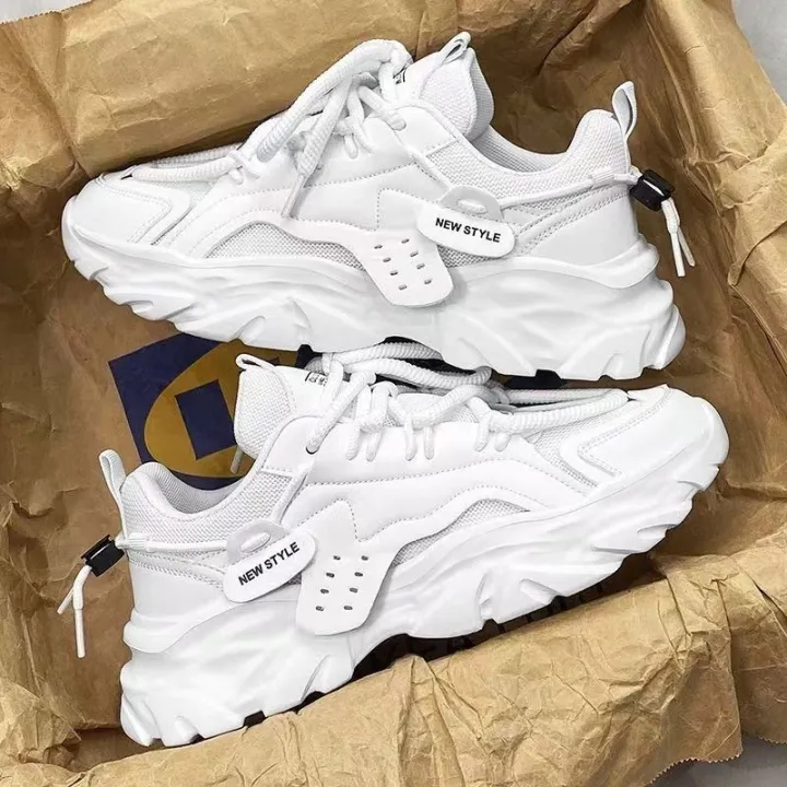 Summer%20men's%20shoes%202024%20New%20Fashionable%20Sports%20Shoes%20Raise%20the%20Bottom%20Non-Slip%20Wear-Resistant%20Daddy%20Shoes%20Men's%20Running%20Shoes%20-%20Image%204