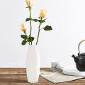 Flower Vase Decoration Home Plastic Vase White Imitation Ceramic Nordic Decoration Vases (White). 
