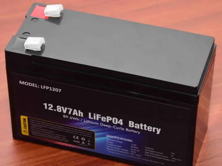 LIFEPO4%20UPS%20Batteries%2012%20v%207%20AH%20-%20Image%204