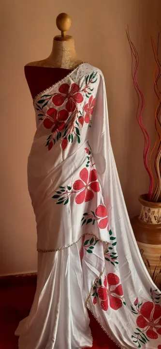 Hand%20painted%20saree%20For%20Engagement%20And%20Weddings%20-%20Image%202
