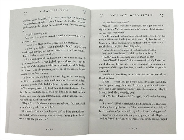 Harry%20Potter%20and%20the%20Sorcerer's%20Stone%20(Harry%20Potter,%20Book%201)%20Paperback%20by%20J.%20K.%20Rowling%20-%20Image%202
