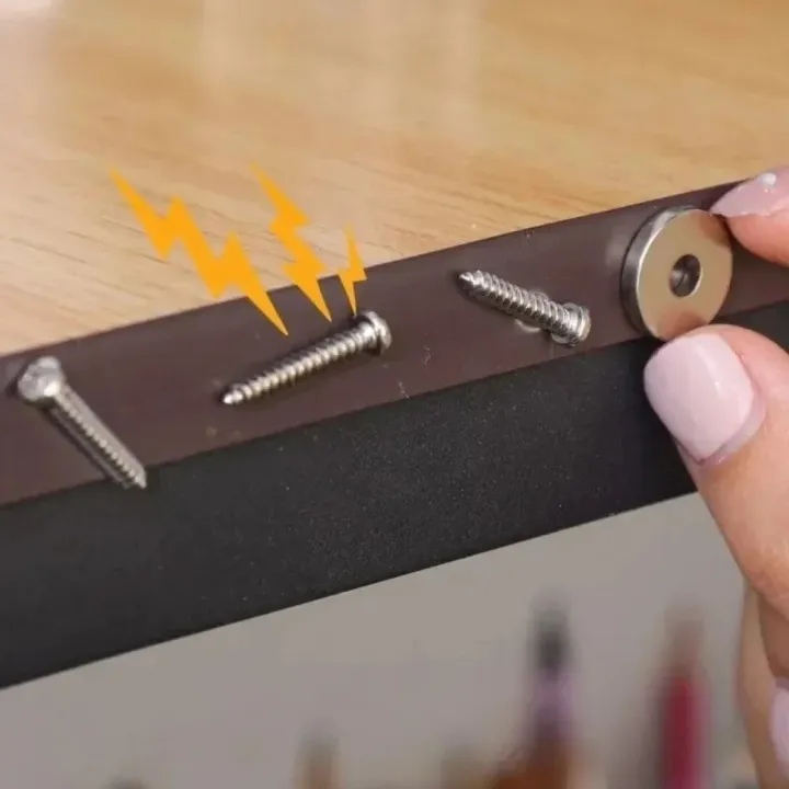 New%201Meter%2039.37inch%20Magnetic%20Tape%20Self%20Adhesive%20Strong%20Flexible%20Magnets%20Stripe%20Heavy%20Duty%20Magnet%20Tape%20Strip%20Refrigerator%20Photo%20Posters%20-%20Image%205