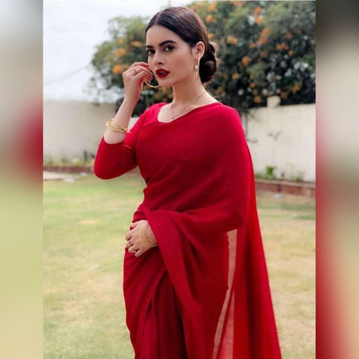 Goerggete Saree With Red Jacket Piece