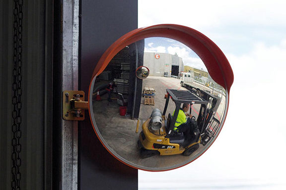 Convex%20Mirror%2080cm/%20Road%20Mirror/%20Safety%20Mirror%20-%20Image%202