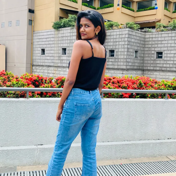 Trending%20Fashion%20Women/%20Fitted%20Ladies%20/%20Girls%20Cotton%20Fabric%20170gsm%20Hot%20And%20Sexy%20Sleeveless%20Off%20Shoulder%20Plain%20Adjustable%20Strap%20Skinny%20/%20Sleeveless%20Vest%20In%20Black%20Colors%20For%20School%20Uniform%20Wearing%20In%20S,%20M,%20L,%20Xl%20And%20Xxl%20Size%20-%20Image%208