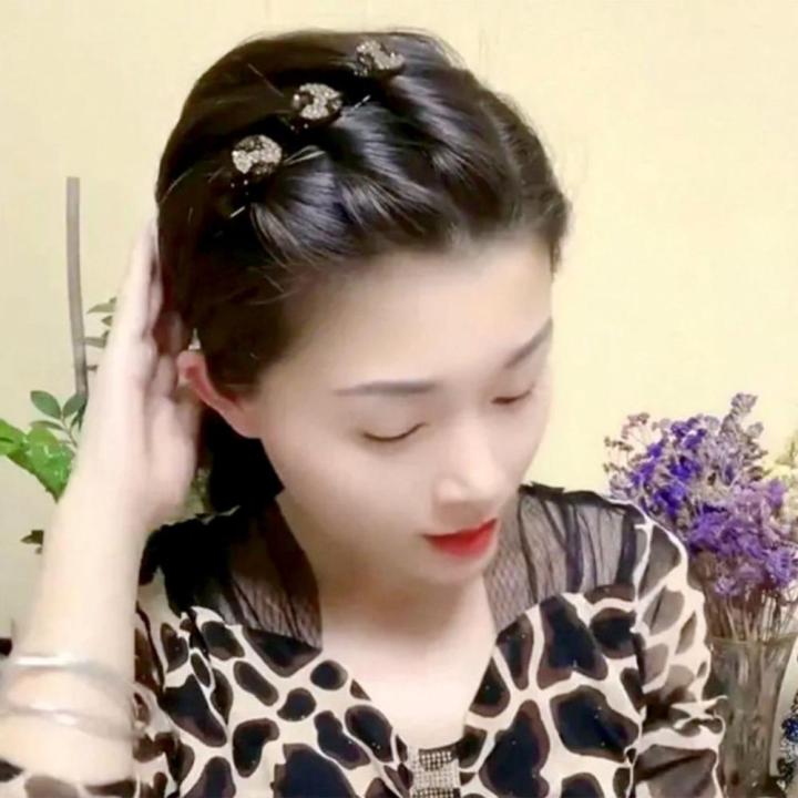 Fashion%20Headwear%20Women's%20Hair%20Clip%20Acrylic%20Crystal%20Flower%20Hair%20Clip%20Sweet%20Cute%20Hair%20Barrette%20Korean%20Hair%20Accessories%20-%20Image%205