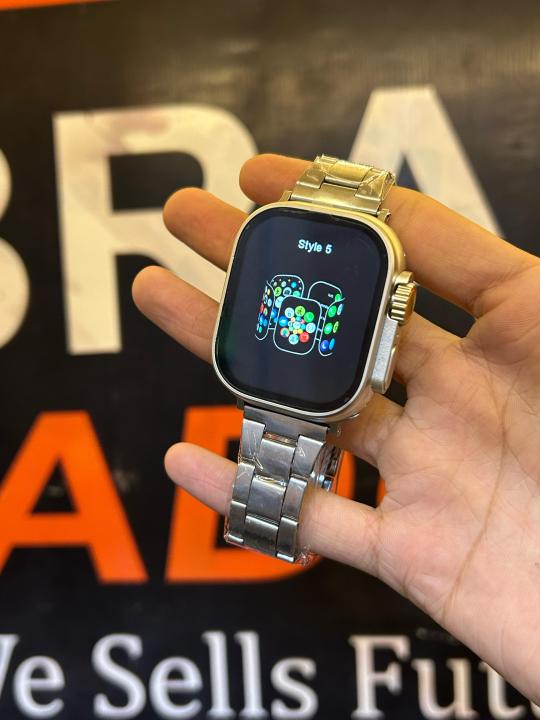 MK39%20Ultra%20Smartwatch%207in1%20%7C%20Series%2010%20Dials%20%7C%205%20iconic%20%7C%20Latest%20Version%20%7C%20BT%20calling%20+%20Custom%20wallpaper%20%7C%20Wireless%20charging%20-%20Image%206