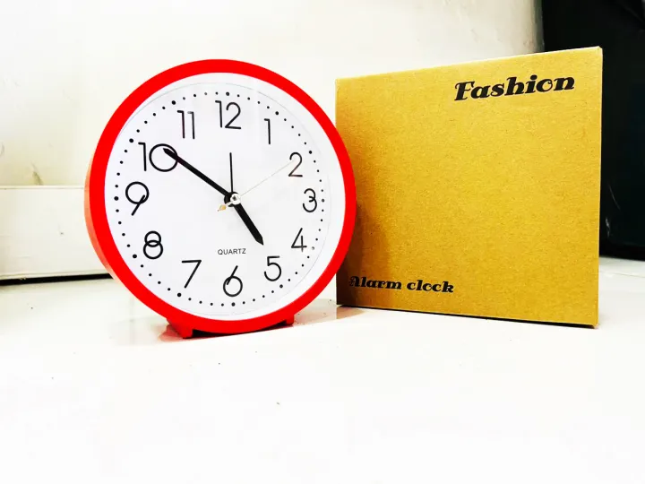 Table%20alarm%20clock%20-%20Image%203