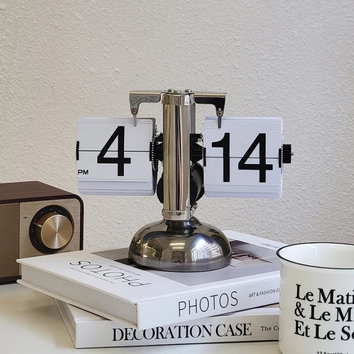 Flip%20Digital%20Clock%20Small%20Scale%20Table%20Clock%20Retro%20Flip%20Clock%20Stainless%20Steel%20Flip%20Internal%20Gear%20Operated%20Quartz%20Clock%20Home%20Decor%20-%20Image%203
