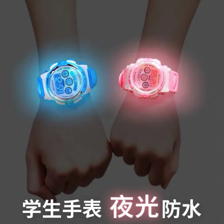 Back-to-School%20Season%20Children's%20Watches%20Boys%20Girls%20Luminous%20Small%20Watches%20Boys%20Girls%20Sports%20Electronic%20Watches%20-%20Image%202