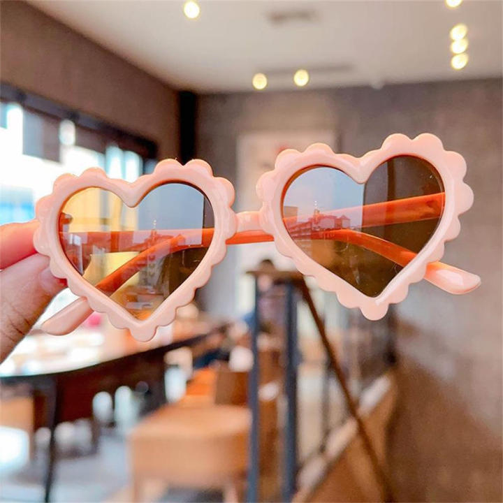 Plastic%20Cartoon%20Heart%20Sunglasses%20Shades%20UV400%20Children%20Sunglasses%20Baby%20Sunglasses%20for%20Kids%20Party%20accessories%20Outdoor%20activities%20Beachwear%20Summer%20Kids%C2%A0%20-%20Image%209