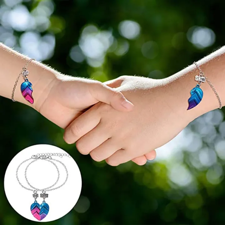 2pcs/4%20pcs%20BFF%20Necklaces%20Bracelets,%20Half%20Heart%20Matching%20Pendant%20Best%20Friends%20Fashion%20Chain%20Friendship%20Jewelry%20Set%20for%20Girl%20Lady%20-%20Image%204