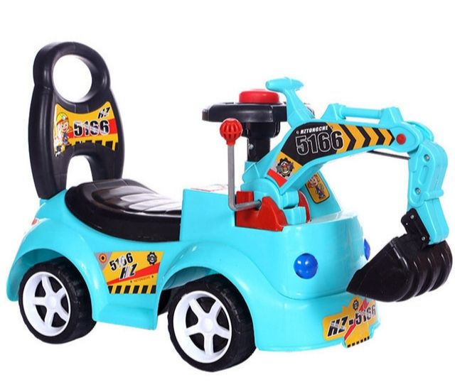 Kids%20ride%20on%20backhoe%20-%20Image%207