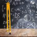 Math Teaching Compass Painting Tool, Teaching Replacement Teacher Aid Teaching Compass Demonstration Compass for Black Board Classroom Design. 