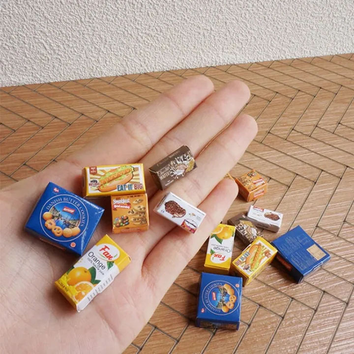 6pcs Dollhouse Miniature 1/12 Scale Cookies Simulation hamburgerbox Barbies Blyth Housep