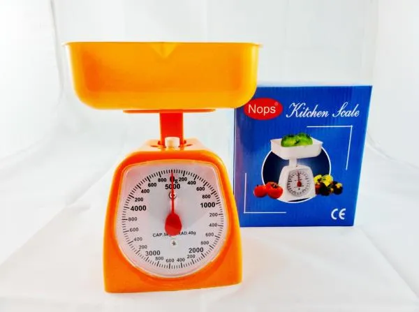 Mechanical%20Kitchen%20Scale%20with%20Calibration,%205kg%20Maximum%20Capacity%20-%20Image%203