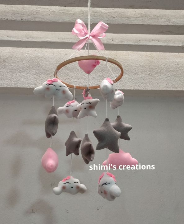 cot%20mobile%20for%20a%20baby%20girl,%20clouds%20and%20Stars%20%20Baby%20cot%20Mobile%20-%20Image%203