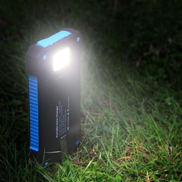 1688%20Solar%20Power%20Bank%2020000%20mAh%20Large%20Capacity%20Outdoor%20Compass%20Waterproof%20Light%20Power%20Bank%20Cross-border%20-%20Image%203