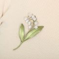 Luxury Quality Elegant Creative Pearls Bell Orchid Brooches For Women Lily Of The Valley Green Leaves Plant Brooch Jewelry Accessories For Woman. 