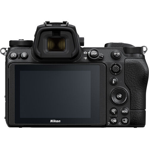 Nikon%20Z611%20Mirrorless%20camera%20with%20Nikkor%2024%20-%2070mm%20f4%20Lens%20-%20Image%203