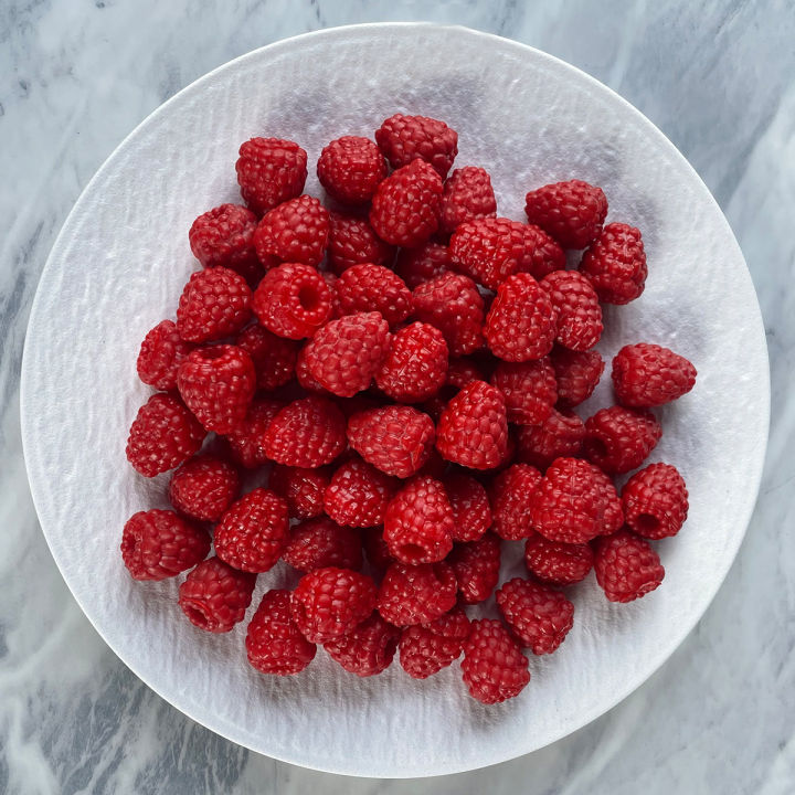 Hyper-Realistic Artificial Raspberry Model | Lifelike Fuzzy Texture ...