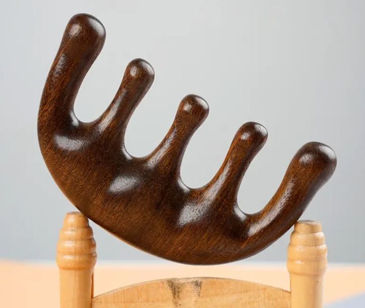 Natural%20Wood%20Massage%20Comb%20-%20Stimulate%20Your%20Scalp%20and%20Relax%20Your%20Mind%20-%20Image%205