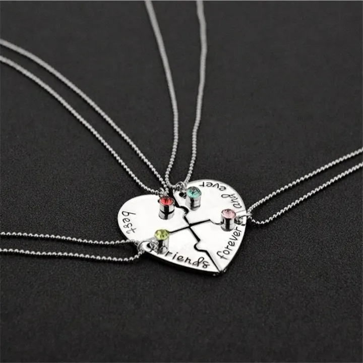 4%20Pieces/Set%20Best%20Friend%20Necklace%20Fashion%20Ladies%20Pendant%20Necklace%20Bff%20Jewelry%20Matching%20Necklace%20Couple%20Friendship%20Necklace%20Gift%20-%20Image%204