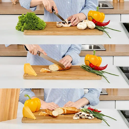 Tang%20Shi%20Kitchenware%20Bamboo%20Cutting%20Board%20With%20Metal%20Hook%20-%20Image%203