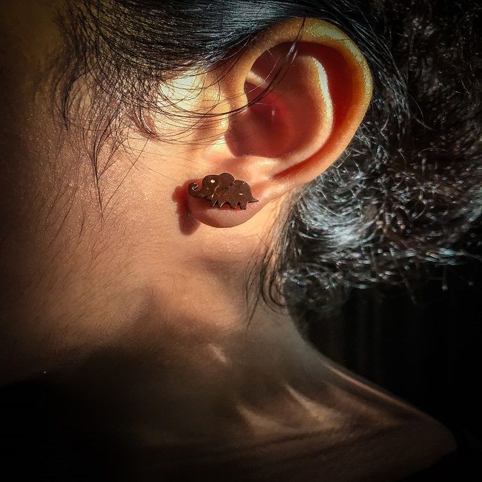 Elephant%20Shaped%20Natural%20Coconut%20Shell%20Earrings%20Unisex%20Handmade%20Fashion%20Jewelry%20-%20Image%202