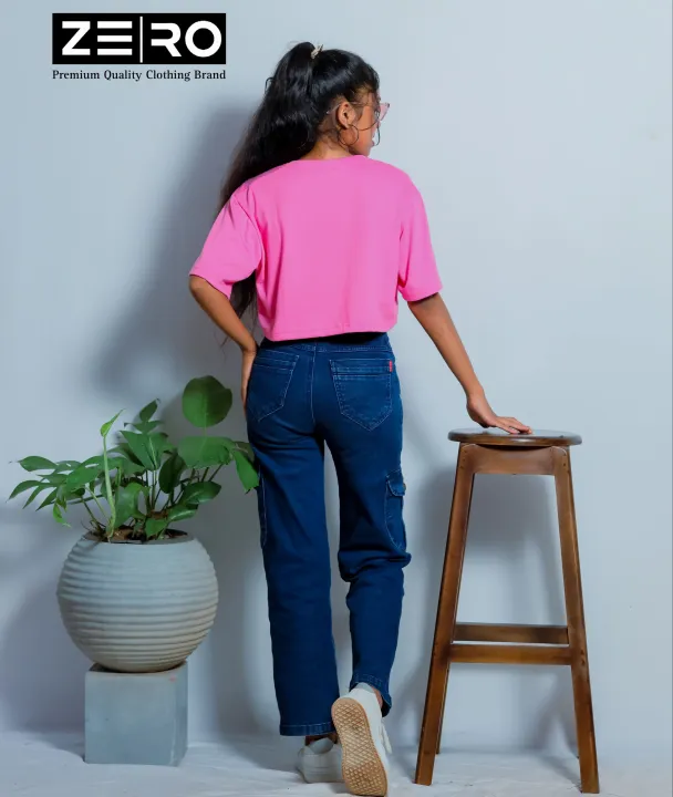 ZERO%20-%20Oversized%20Baggy%20Crop%20Top%20-%20Pink%20-%20Image%204