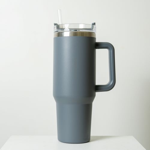 40oz/1500ml%20Vacuum%20Insulated%20Stainless%20Steel%20Tumbler%20with%20Handle%20&%20Straw%20-%20Double-Wall%20Insulated,%20Travel%20Mug%20Leakproof%20Lid,%20for%20Hot%20&%20Cold%20Beverages,%20Car,%20Office,%20Gym,%20Outdoor%20Use,%20Gym%20Hydration,%20Modern%20Tumbler,%20Thermal%20Water%20Bottle,Stainless%20Steel%20Bottle%20-%20Image%209