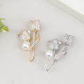1Pc Brooch Rhinestone Tulip Flower Brooch Anti-glare Suit Brooch Collar Pin Jewelry. 