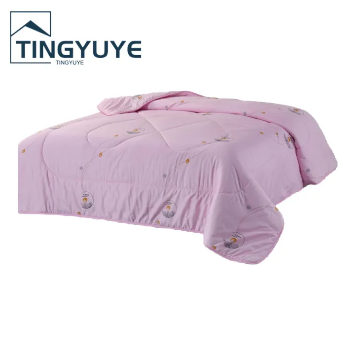 Cooling%20Polyester%20Quilt%20Breathable%20Lightweight%20Queen%20Comforter%20Cooling%20Summer%20Blanket%20Skin-friendly%20Machine%20Washable%20Ideal%20for%20Lightweight%20Cooling%20Blanket%20-%20Image%202