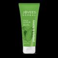 Jovees Papaya and Honey Mud Face Scrub – 100g. 