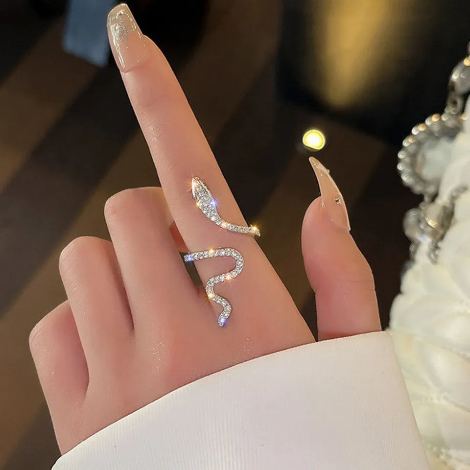 Ladies Ring Adjustable Snake Shape Rhinestone Ring Jewelry
