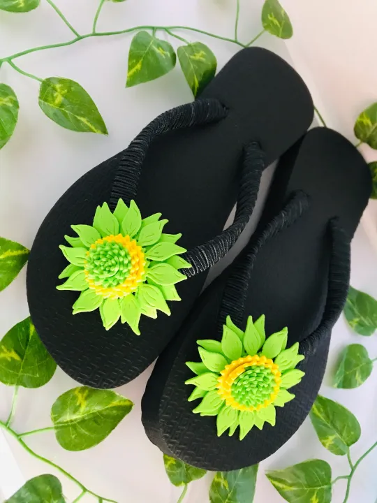 Slippers%20for%20Girls%20Kids%20-%20Flower%20Designs%20new%20design%20rubber%20slippers%20for%20baby%20girls%20Size%201,2,3%20-%20Image%202