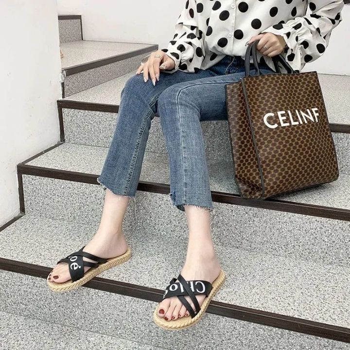 New%20Slippers%20Women's%20Summer%20Wear%20Fashionable%20All-Matching%20Korean%20StyleinsOnline%20Red%20Bear%20Bottom%20Beach%20Fashion%20Women's%20Slippers%20-%20Image%207
