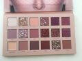 Huda Beauty The New Nude Eyeshadow Palette 19.7G. 